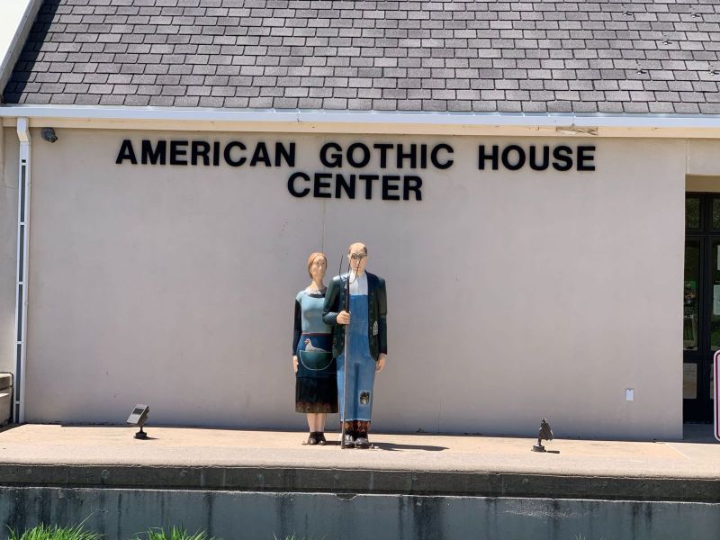 Gothic House Center